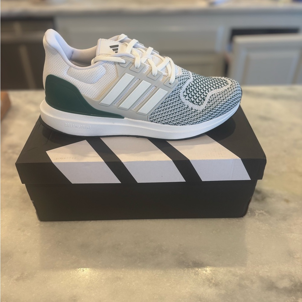 Adidas ULTRADREAM DNA New in box with tags